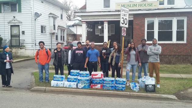 HU Students Spend Spring Break in Flint for Water Crisis