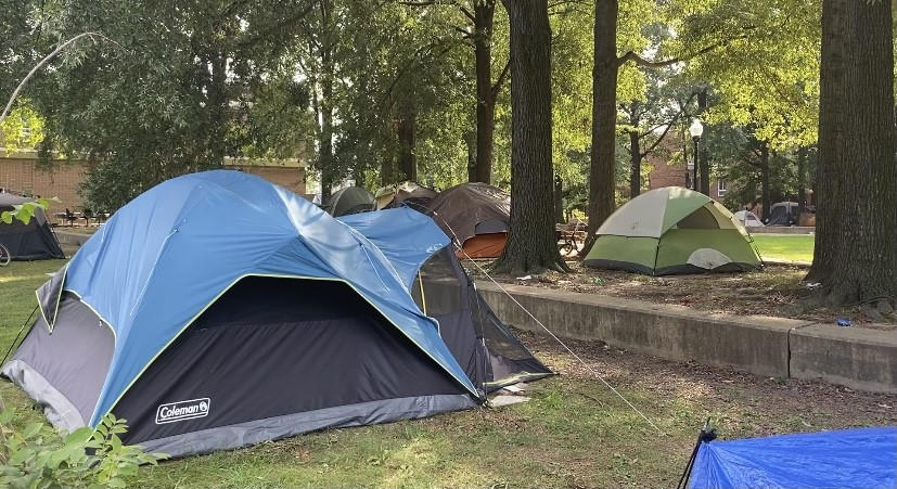 D C  Residents Disagree on Encampment Pilot Program