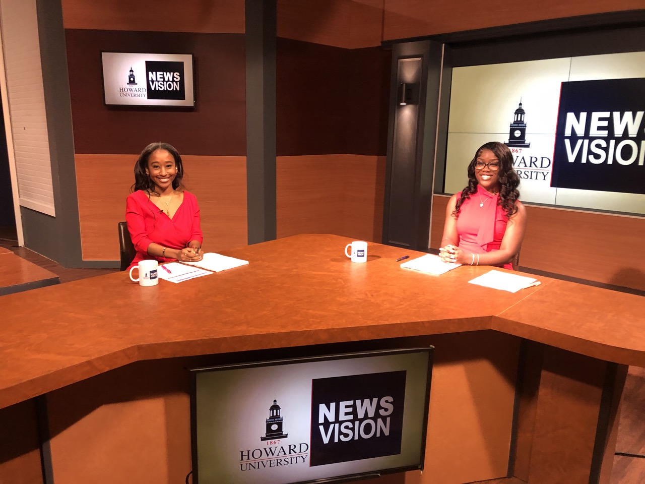Sharing Stories That Matter to You: The Spring ’23 NewsVision Capstone Cohort Presents Final Newscast